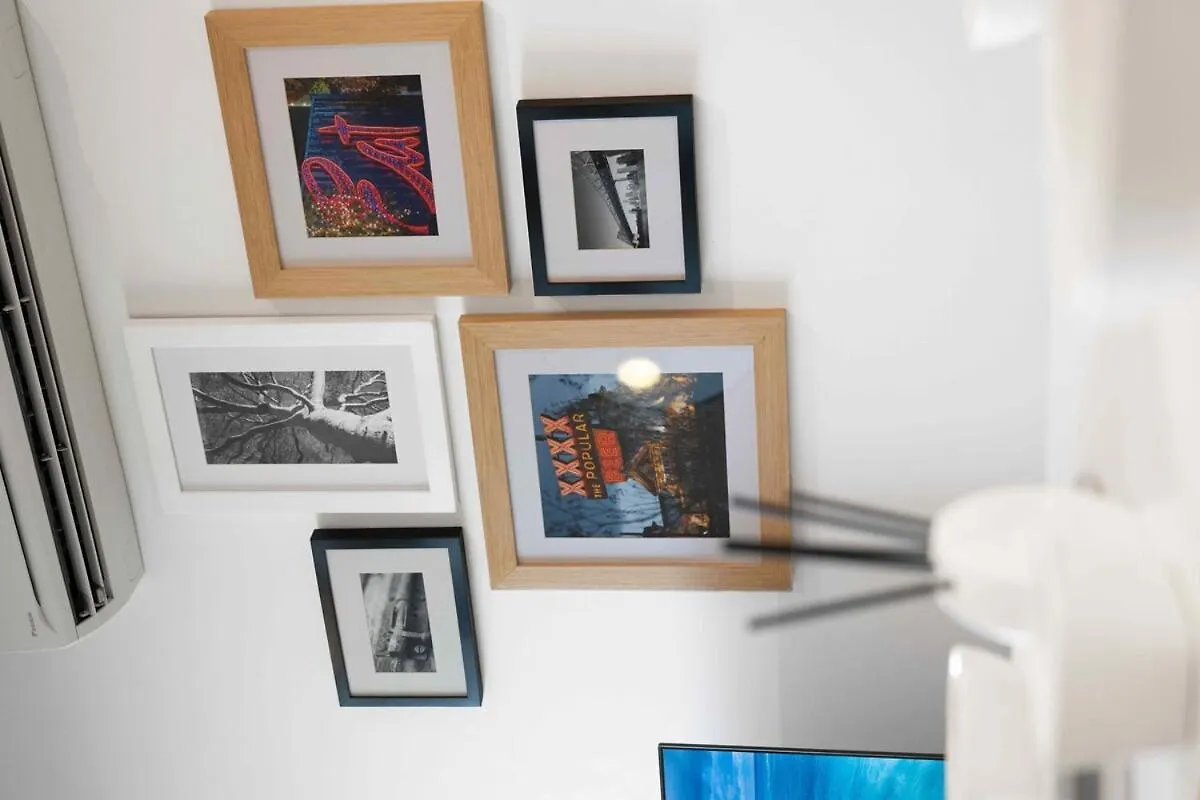 Boutique Hamilton Stay Portside Brisbane Apartment
